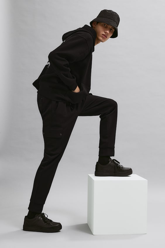 HM Joggpants aus Scuba in Slim Fit Zeitlich begrenztes Angebot