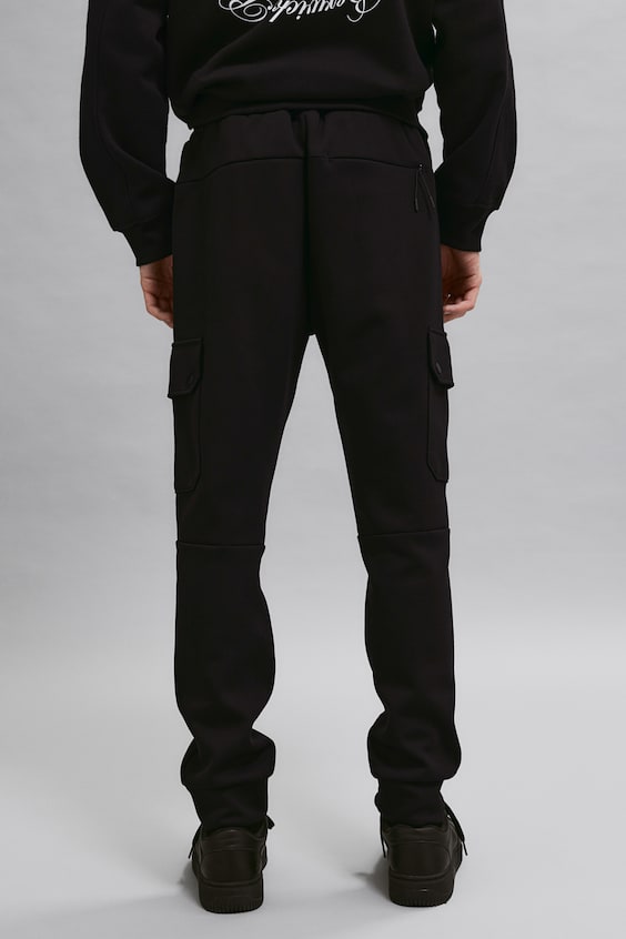 HM Joggpants aus Scuba in Slim Fit Zeitlich begrenztes Angebot