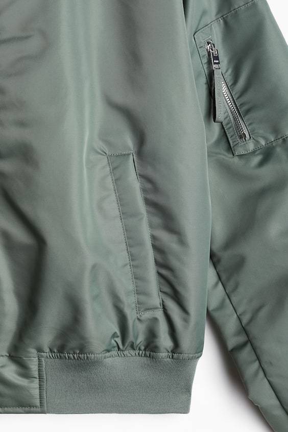 HM Loose Fit Bomber jacket Exklusive Angebote
