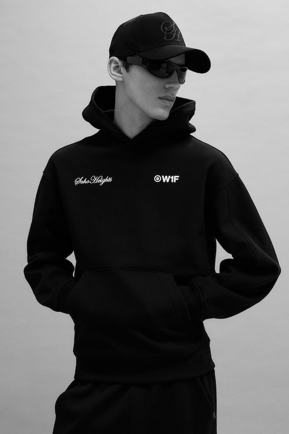 HM Bedruckter Hoodie in Oversized Fit Große Rabatte