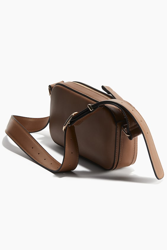 HM Small shoulder bag 2025