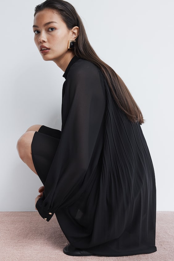 HM Plissiertes Kleid mit Bindekragen Günstig kaufen