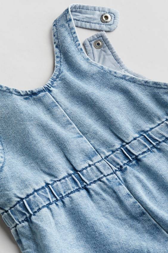 HM Latzhose aus Denim Heißer Verkauf