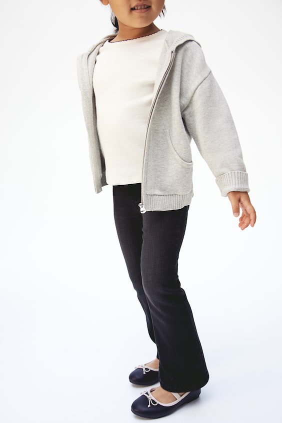 HM Superstretch Flared Leg Jeans Letzter Tag