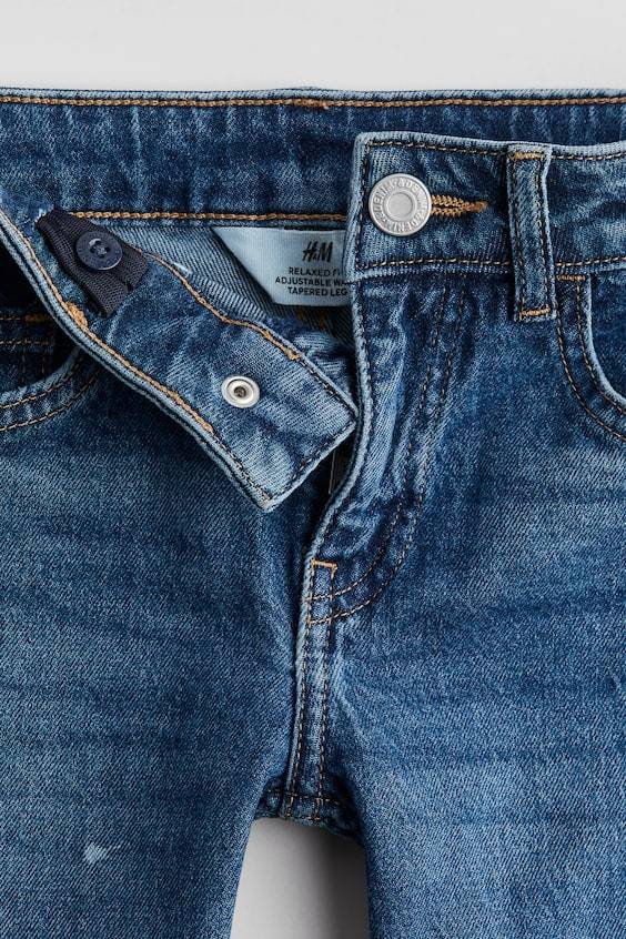 HM Relaxed Tapered Fit Jeans Nur für heute