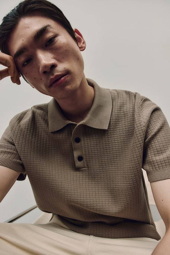 HM Poloshirt mit Struktur in Regular Fit Outlet