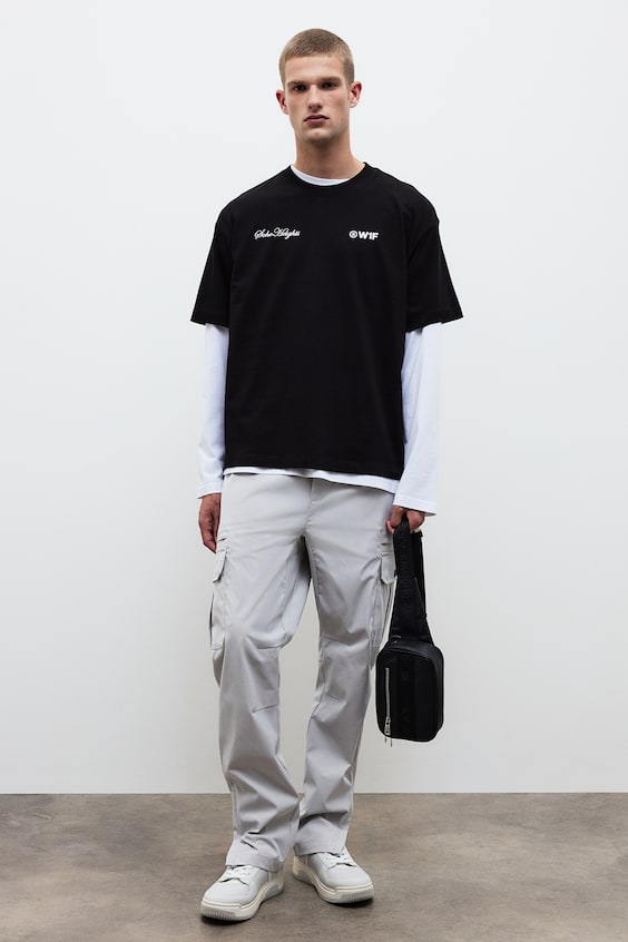 HM Bedrucktes T-Shirt in Loose Fit Fabrikpreis