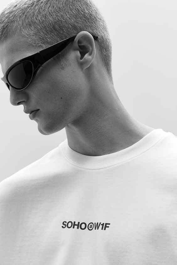 HM Bedrucktes T-Shirt in Loose Fit Versandkostenfrei