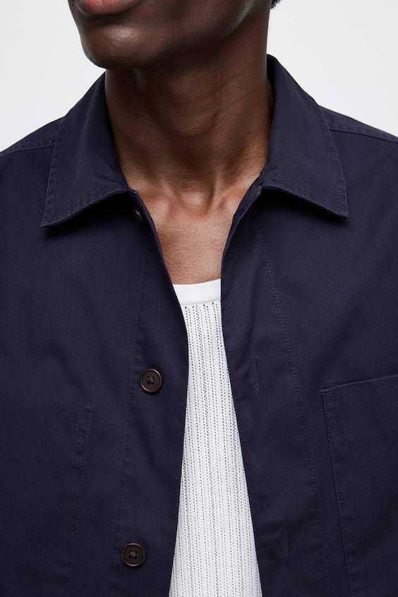 HM Overshirt aus Twill in Regular Fit im Angebot