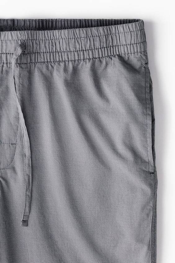 HM Popelinehose in Relaxed Fit Neuheiten