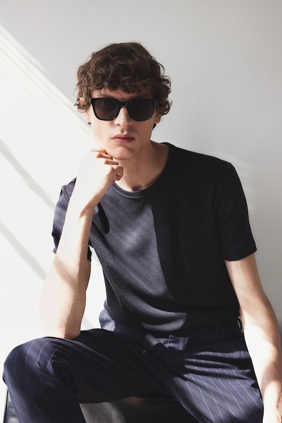 HM T-Shirt in Slim Fit Kostenlose Rückgabe