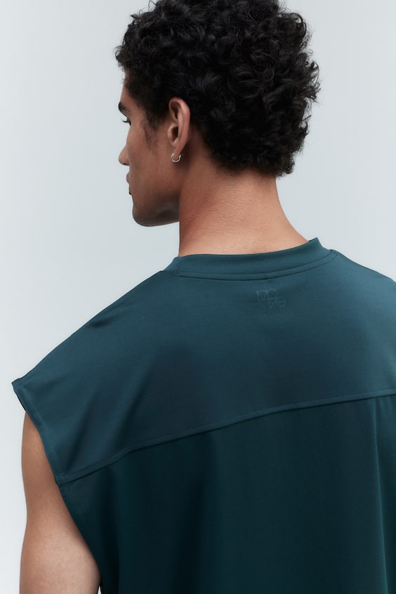 HM Loose Fit Sports vest top in DryMove™ Bis zu 60% Rabatt