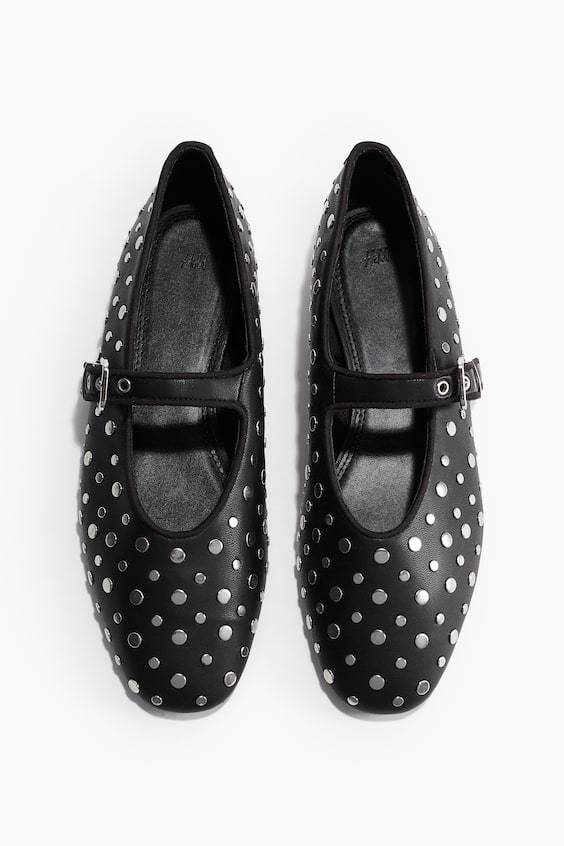 HM Ballerinas im Mary-Jane-Stil mit Nieten Online Shopping