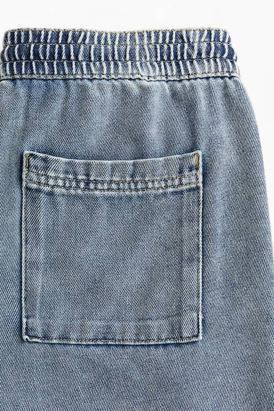 HM Schlupfhose aus Denim Saisonale Angebote