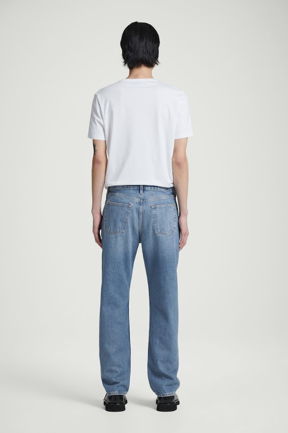 HM SIGNATURE JEANS – GERADES BEIN Outlet