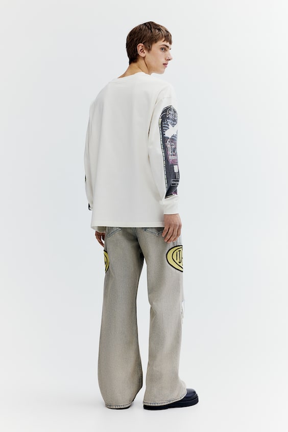 HM Bootcut Loose Jeans Meist gekauft