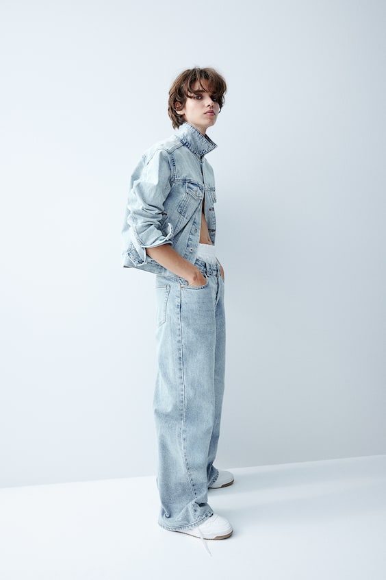 HM Weite Jeans Kauf eins, bekomm eins gratis