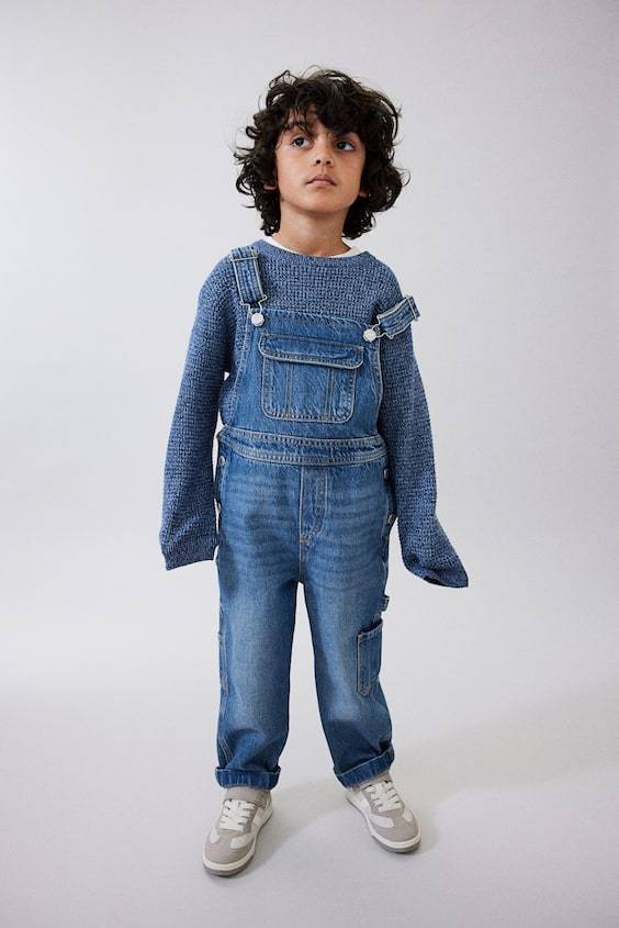 HM Latzhose aus Denim zollfrei