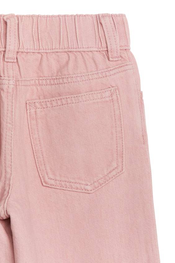 HM Weite Jeanshose im Angebot