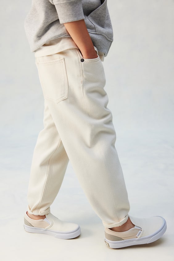 HM Tapered-Jeans aus Baumwollmix Kostenloser Versand
