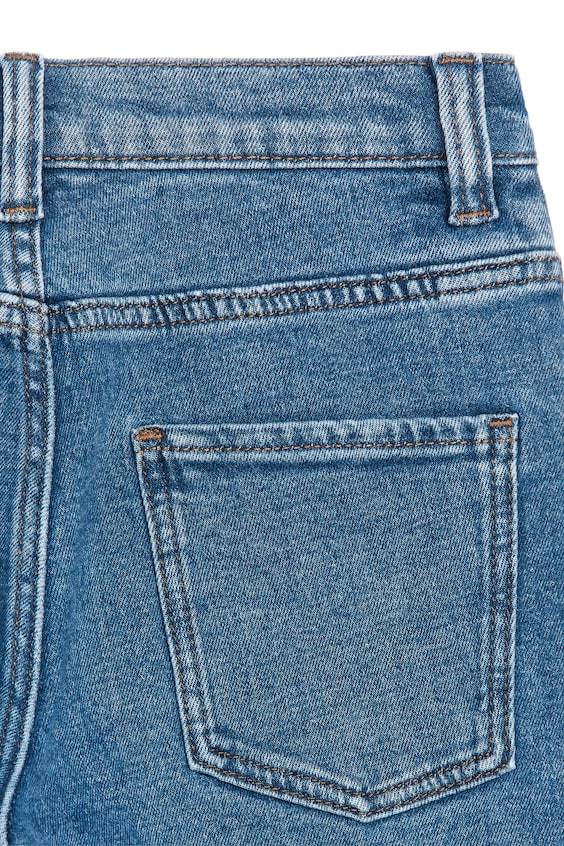 HM Stretch-Jeans mit schmal zulaufendem Bein Limitierter Zeitrabatt