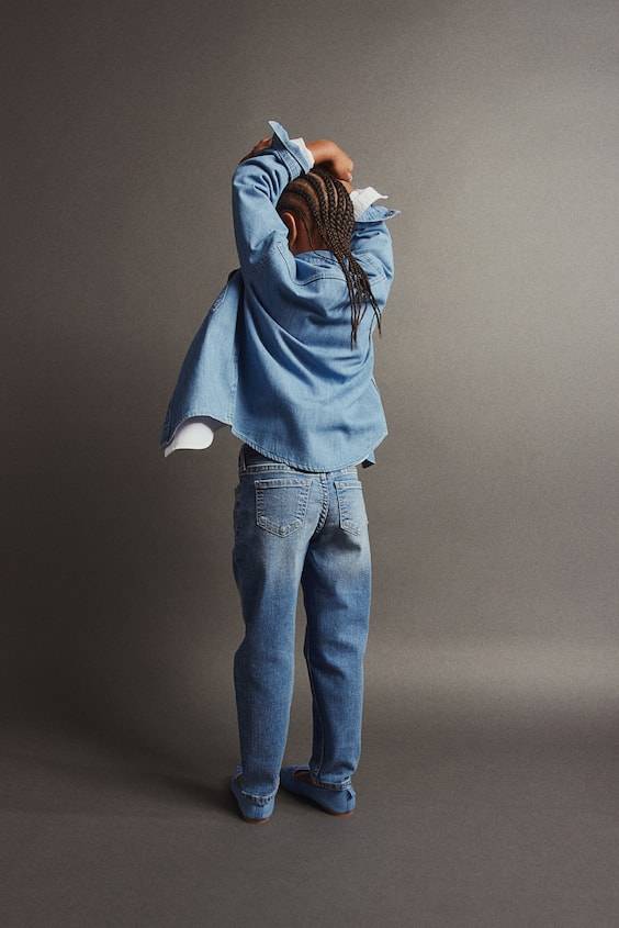 HM Relaxed Fit Jeans Cyber Monday