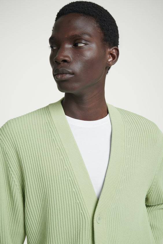 HM BAUMWOLL-STRICKJACKE MIT ACID-WASCHUNG Bis zu 55% Rabatt