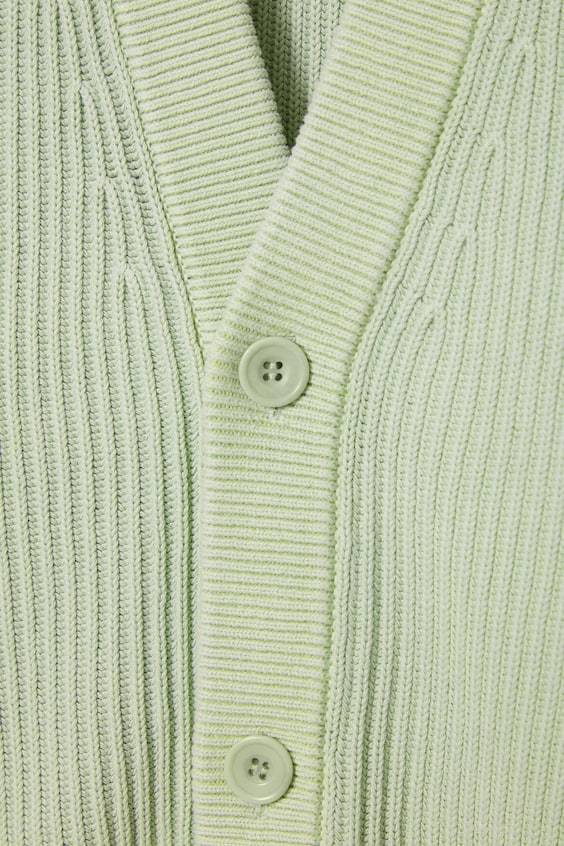 HM BAUMWOLL-STRICKJACKE MIT ACID-WASCHUNG Bis zu 55% Rabatt