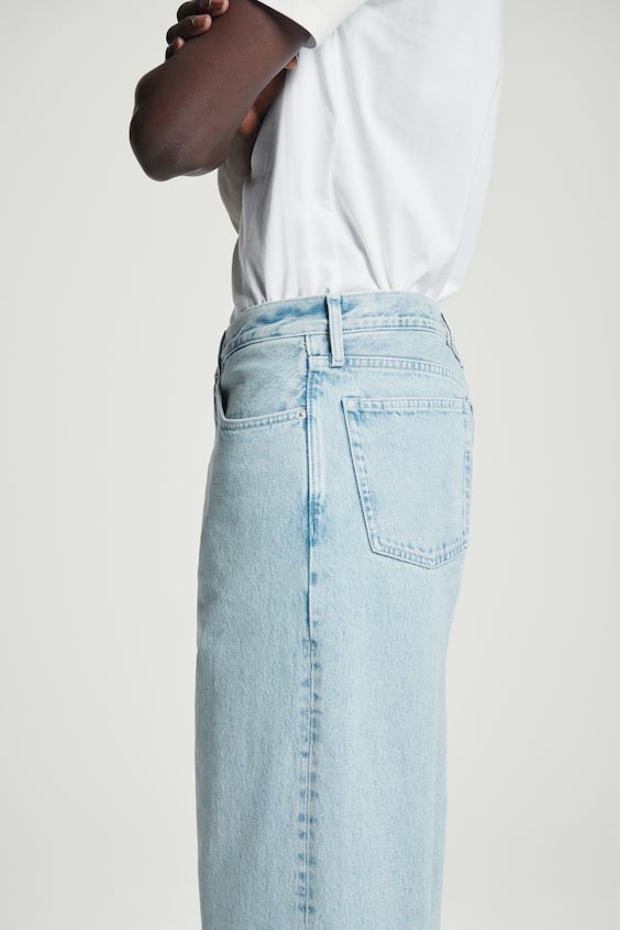 HM DOME JEANS – GERADES/KNÖCHELLANGES BEIN Meist gekauft