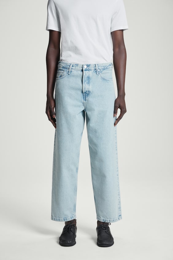 HM DOME JEANS – GERADES/KNÖCHELLANGES BEIN Meist gekauft