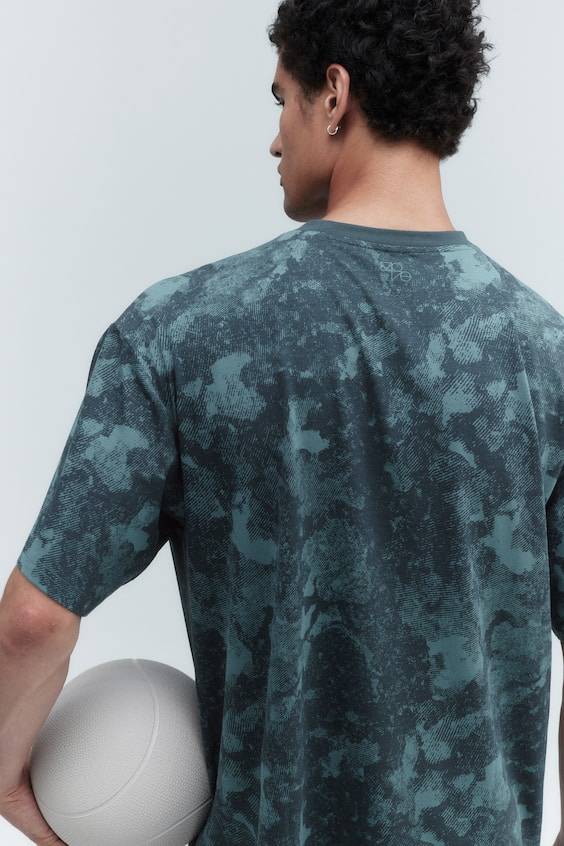 HM Sportshirt aus DryMove™ in Loose Fit Sonderangebot