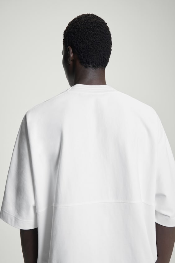 HM GEWICHTIGES OVERSIZED-T-SHIRT MIT KRAGEN Exklusivangebot