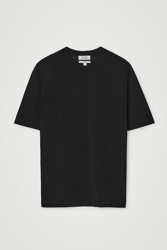 HM SCHMAL GESCHNITTENES STRICK-T-SHIRT AUS SEIDE Black Friday