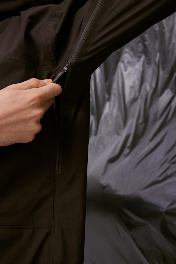 HM StormMove ™ Leichte Shelljacke Online Shopping