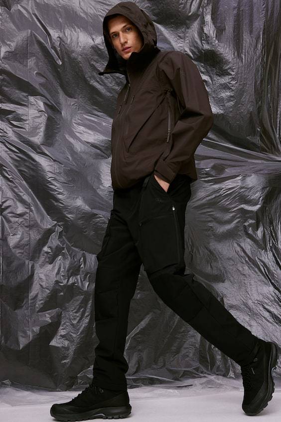 HM StormMove ™ Leichte Shelljacke Online Shopping