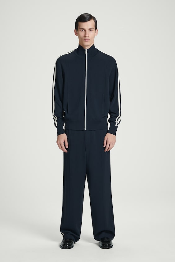 HM STRICK-TRAININGSJACKE MIT KONTRASTSTREIFEN Online Outlet