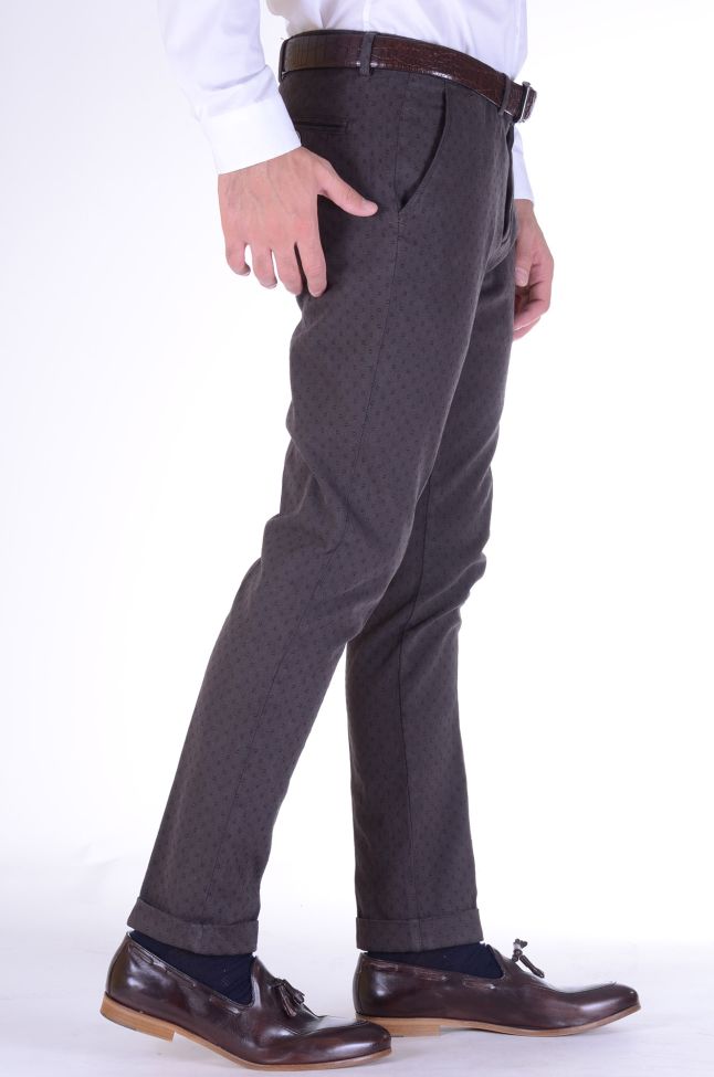 b-settecento Hose Herren B-Settecento Chinos Slim Halb Unifarben 97% Baumwolle 3% elastan Verkauf
