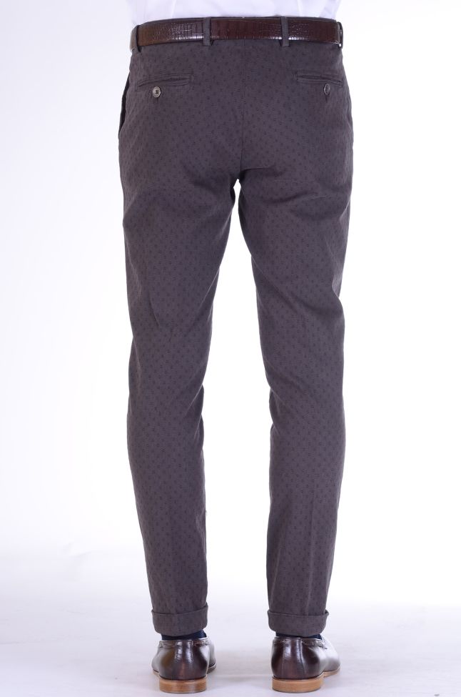 b-settecento Hose Herren B-Settecento Chinos Slim Halb Unifarben 97% Baumwolle 3% elastan Verkauf
