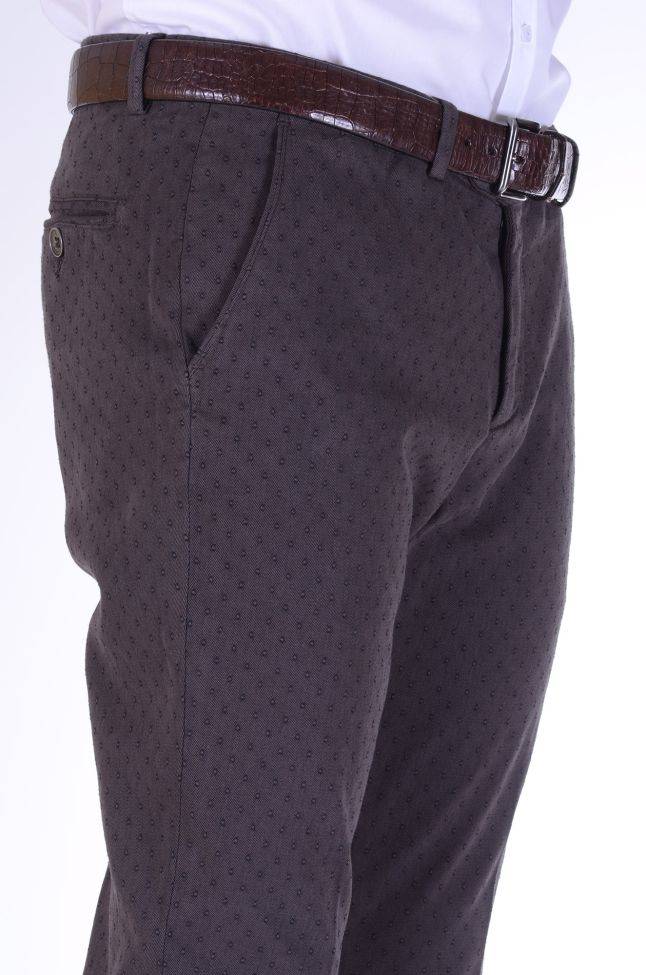 b-settecento Hose Herren B-Settecento Chinos Slim Halb Unifarben 97% Baumwolle 3% elastan Verkauf