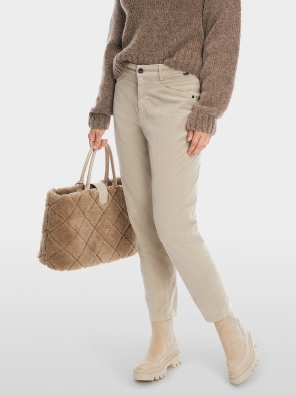 Marc Cain Cordhose mit Relaxed Fit - Modell RIAD Exklusive Angebote