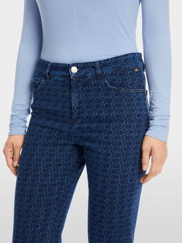 Marc Cain Jeans Modell FÉS "Rethink Together" Bestseller