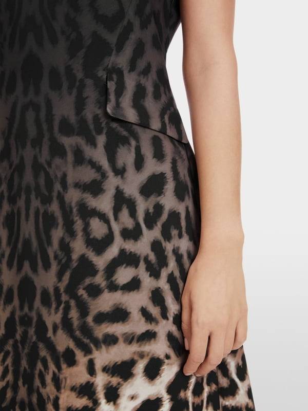 Marc Cain Kurzärmliges Leo-Kleid Begrenztes Angebot