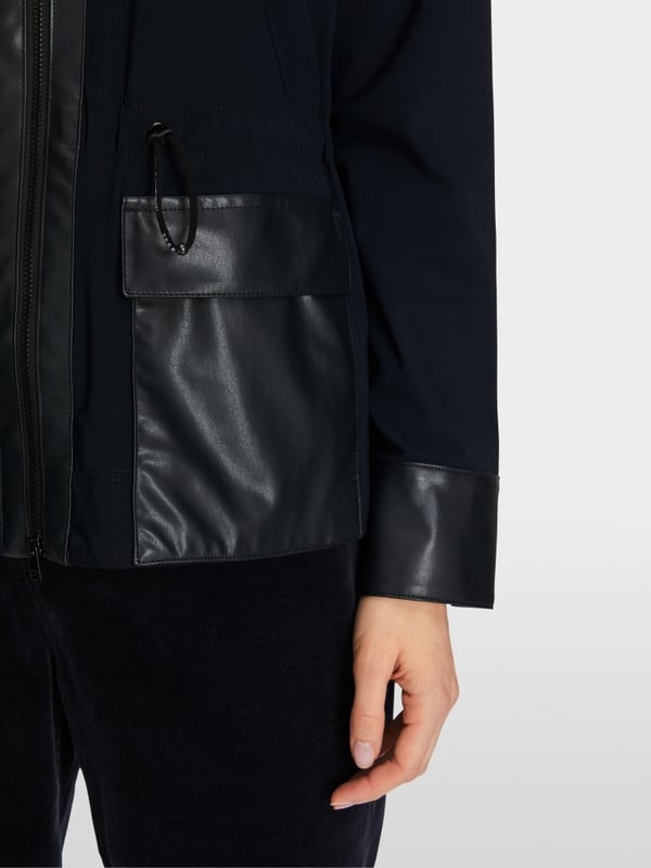 Marc Cain Sportive Jacke in Materialmix Riesige Rabatte
