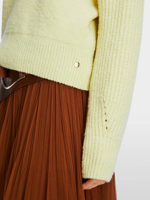 Marc Cain Knitted in Germany Sweater - oversized 50% Rabatt mit kostenlosem Versand
