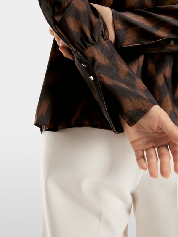 Marc Cain Bluse mit Fischgrat-Dessin Neueste Mode