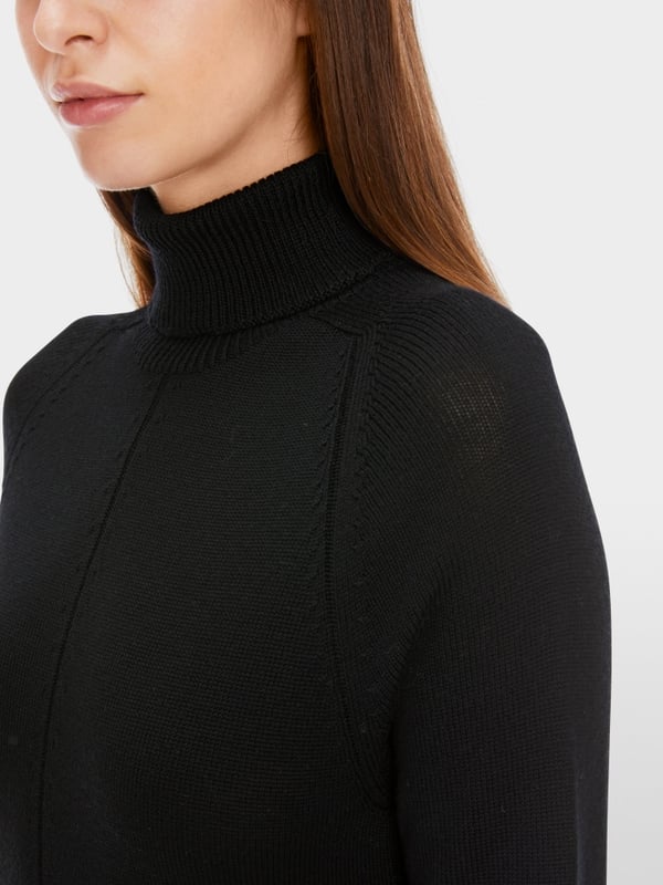 Marc Cain In Deutschland gestricktes Kleid Kauf eins, bekomm eins gratis