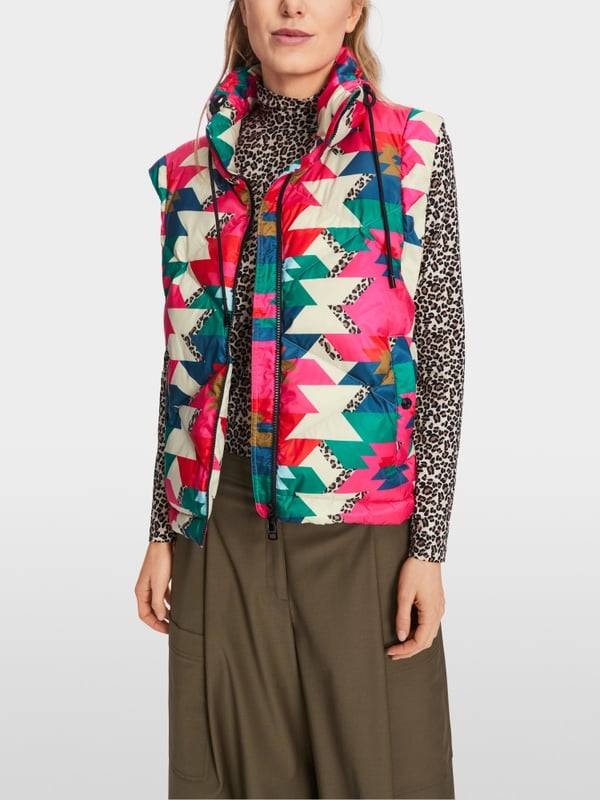 Marc Cain Daunenjacke mit Print "Rethink Together" Angebote