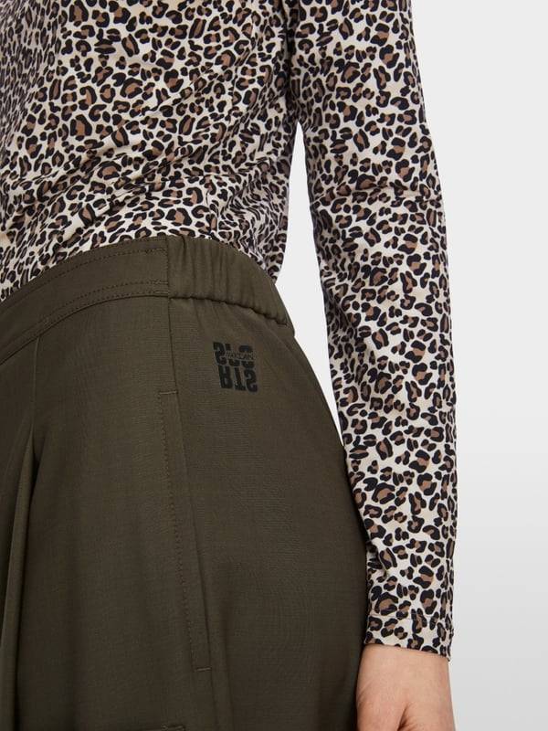 Marc Cain Modell WARIN - Culotte mit Cargotaschen Neueste Stile