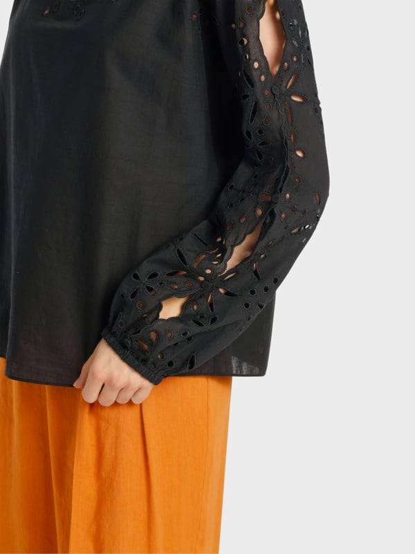Marc Cain Spitzenbluse in A-Shape Bis zu 60% Rabatt