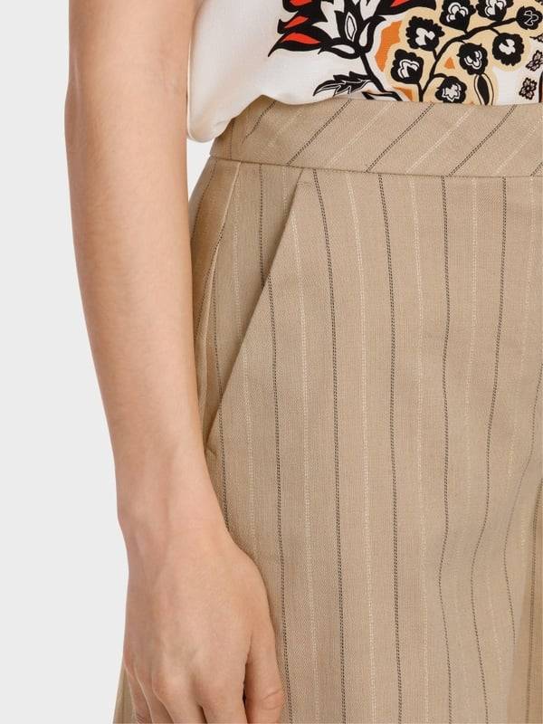 Marc Cain Modell WEIDA – Shorts mit Lurexstreif Bis zu 65% Rabatt